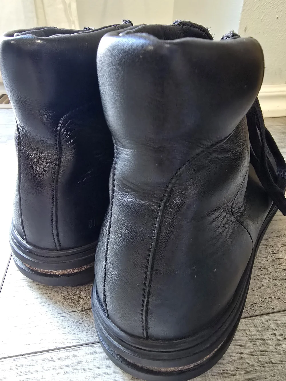 BIRKENSTOCK Bend Black Leather Mid Top Trainers